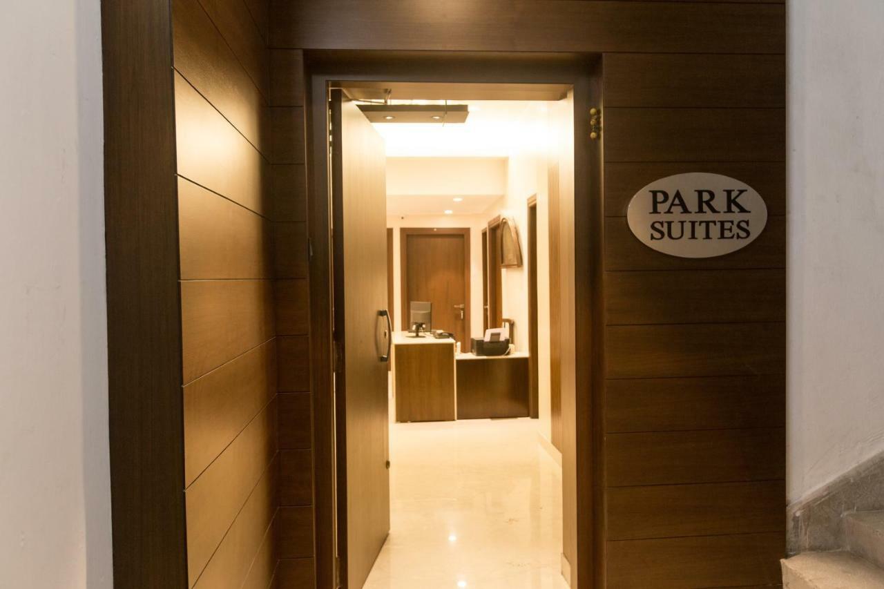 Park Suites Калькутта Экстерьер фото